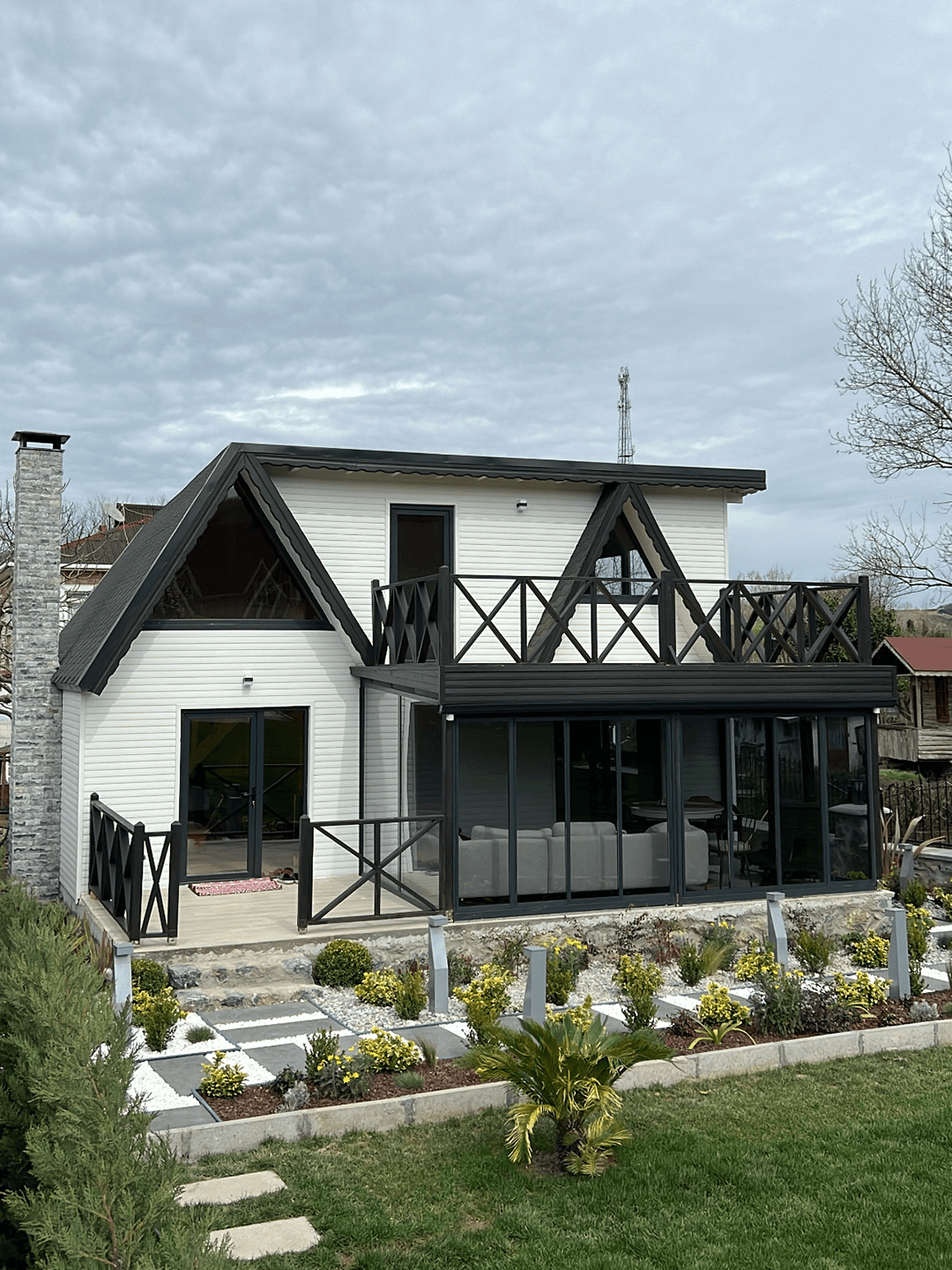 AHŞAP EV